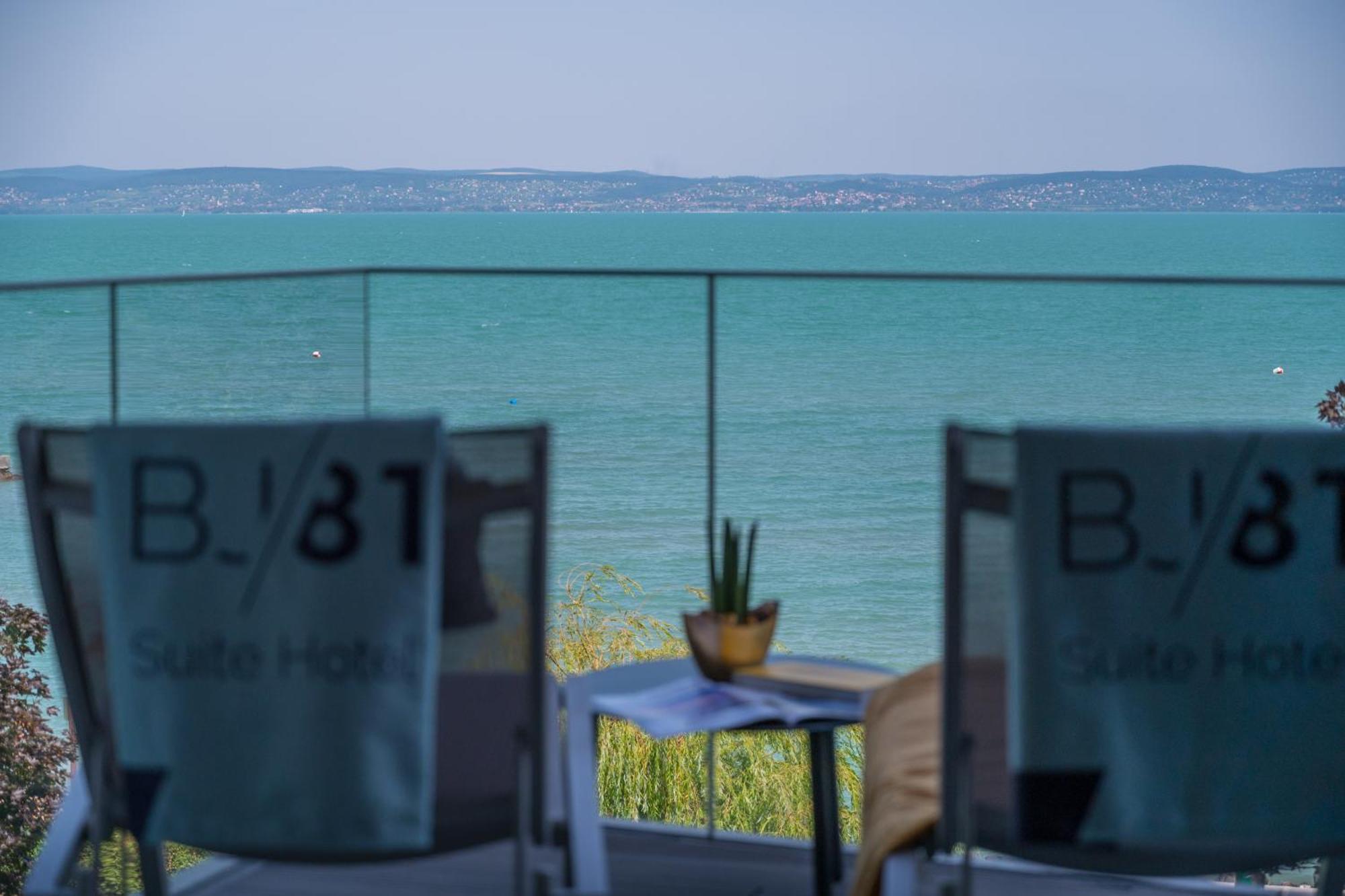 Bj81 Suite Hotel Siofok Bagian luar foto