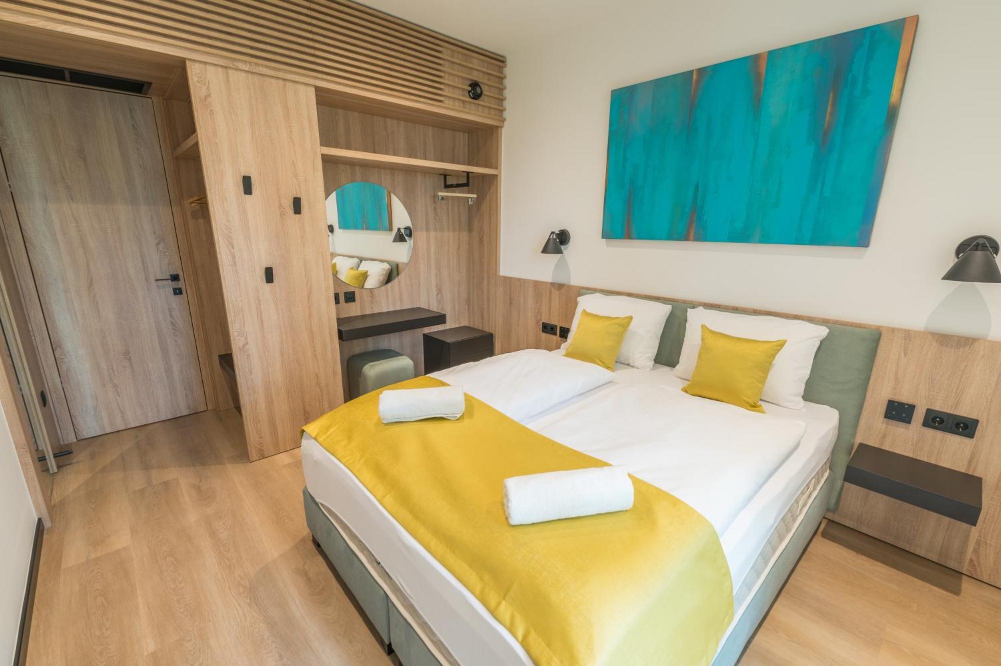 Bj81 Suite Hotel Siofok Ruang foto